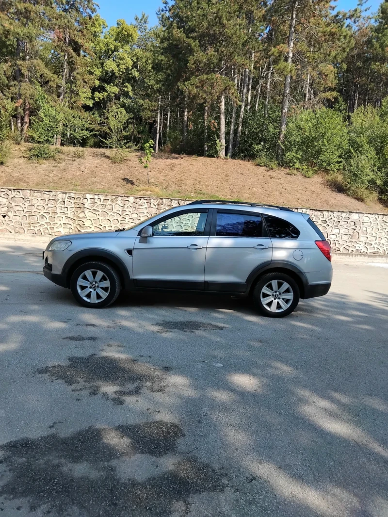 Chevrolet Captiva 2.0 150 к.с. 4х4 Automatic, снимка 3 - Автомобили и джипове - 47323832