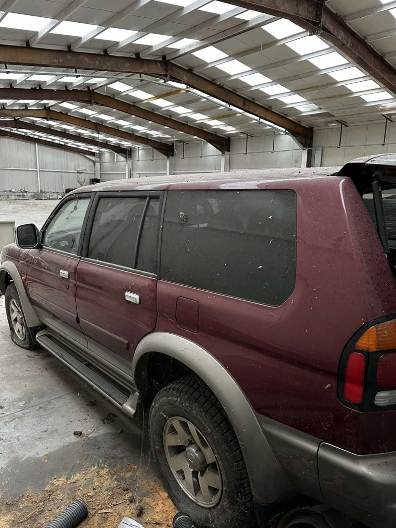 Mitsubishi Pajero sport, снимка 3 - Автомобили и джипове - 48514235