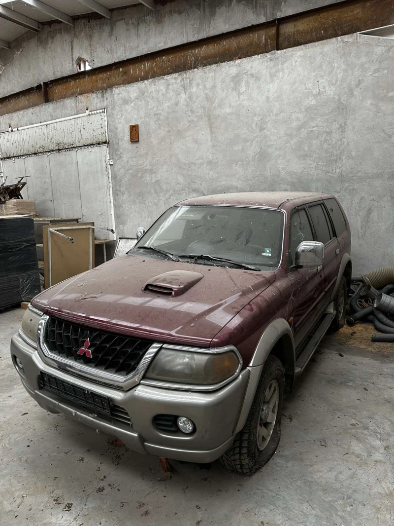 Mitsubishi Pajero sport, снимка 4 - Автомобили и джипове - 48514235