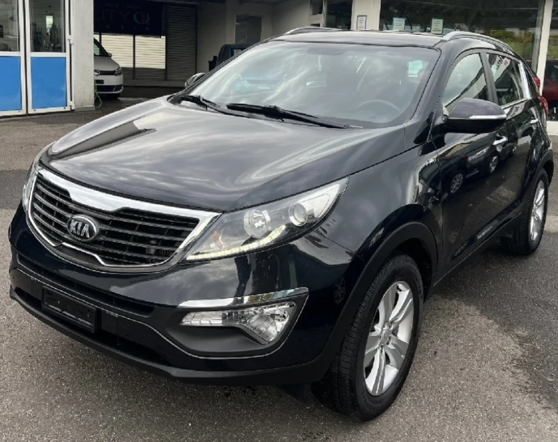 Kia Sportage 2.0CRDI 184к.с Швейцария 4x4 , снимка 1 - Автомобили и джипове - 49168249