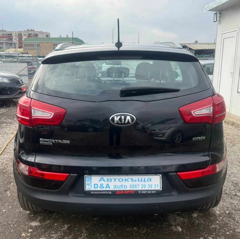 Kia Sportage 2.0CRDI 184к.с Швейцария 4x4 , снимка 6 - Автомобили и джипове - 49168249