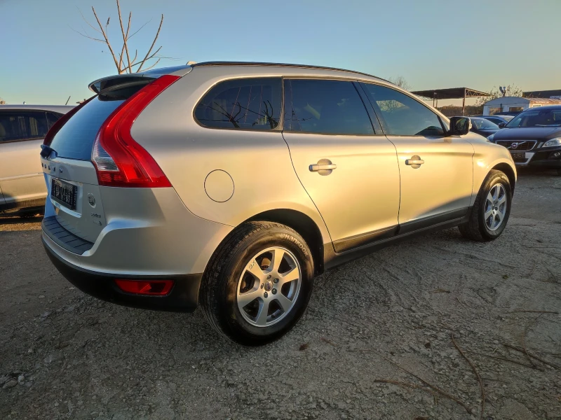 Volvo XC60 2.4 D5 177, снимка 5 - Автомобили и джипове - 49333187