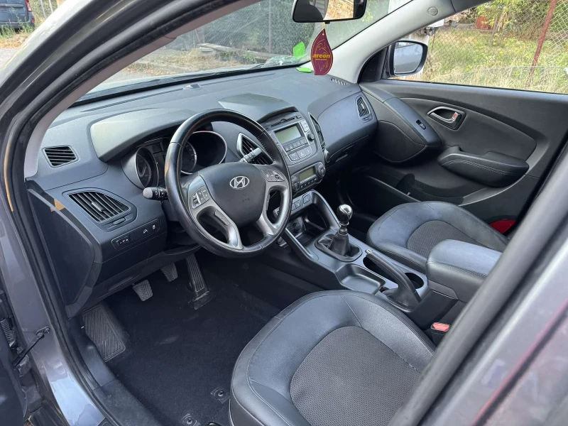 Hyundai IX35 1.6 GDI, снимка 6 - Автомобили и джипове - 52564069