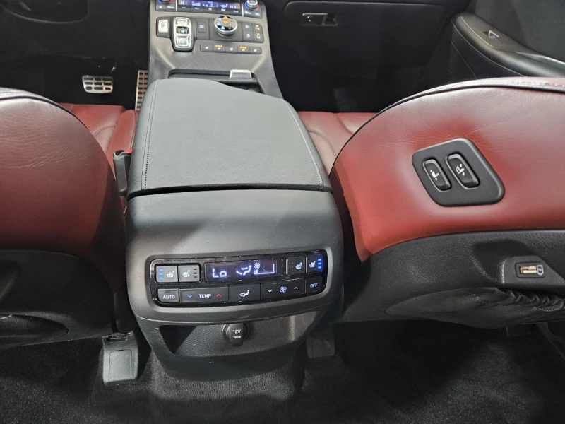 Hyundai Palisade Гаранция до 2г., Автосервиз, Резервни части сигурн, снимка 12 - Автомобили и джипове - 53248541