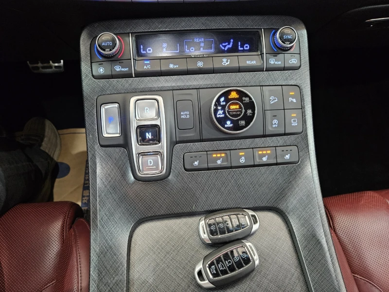 Hyundai Palisade Гаранция до 2г., Автосервиз, Резервни части сигурн, снимка 10 - Автомобили и джипове - 53248541