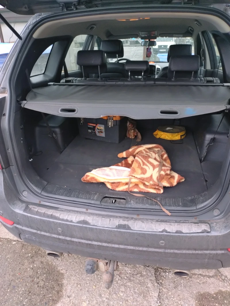 Chevrolet Captiva, снимка 4 - Автомобили и джипове - 53303835