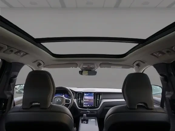 Volvo XC60 B5 AWD = Plus Dark = Гаранция, снимка 12 - Автомобили и джипове - 54179323