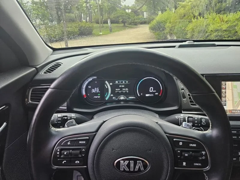 Kia Niro Ev Noblesse, снимка 14 - Автомобили и джипове - 55925910