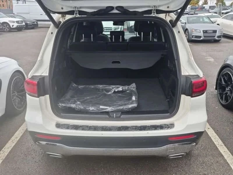 Mercedes-Benz GLB 250, снимка 16 - Автомобили и джипове - 56732017