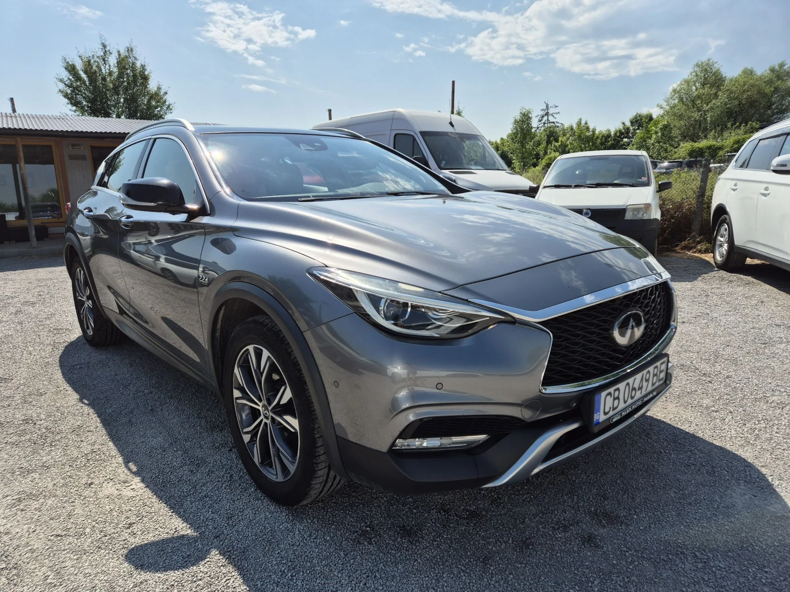 Infiniti QX30 2.2D-AWD/FULL - изображение 6