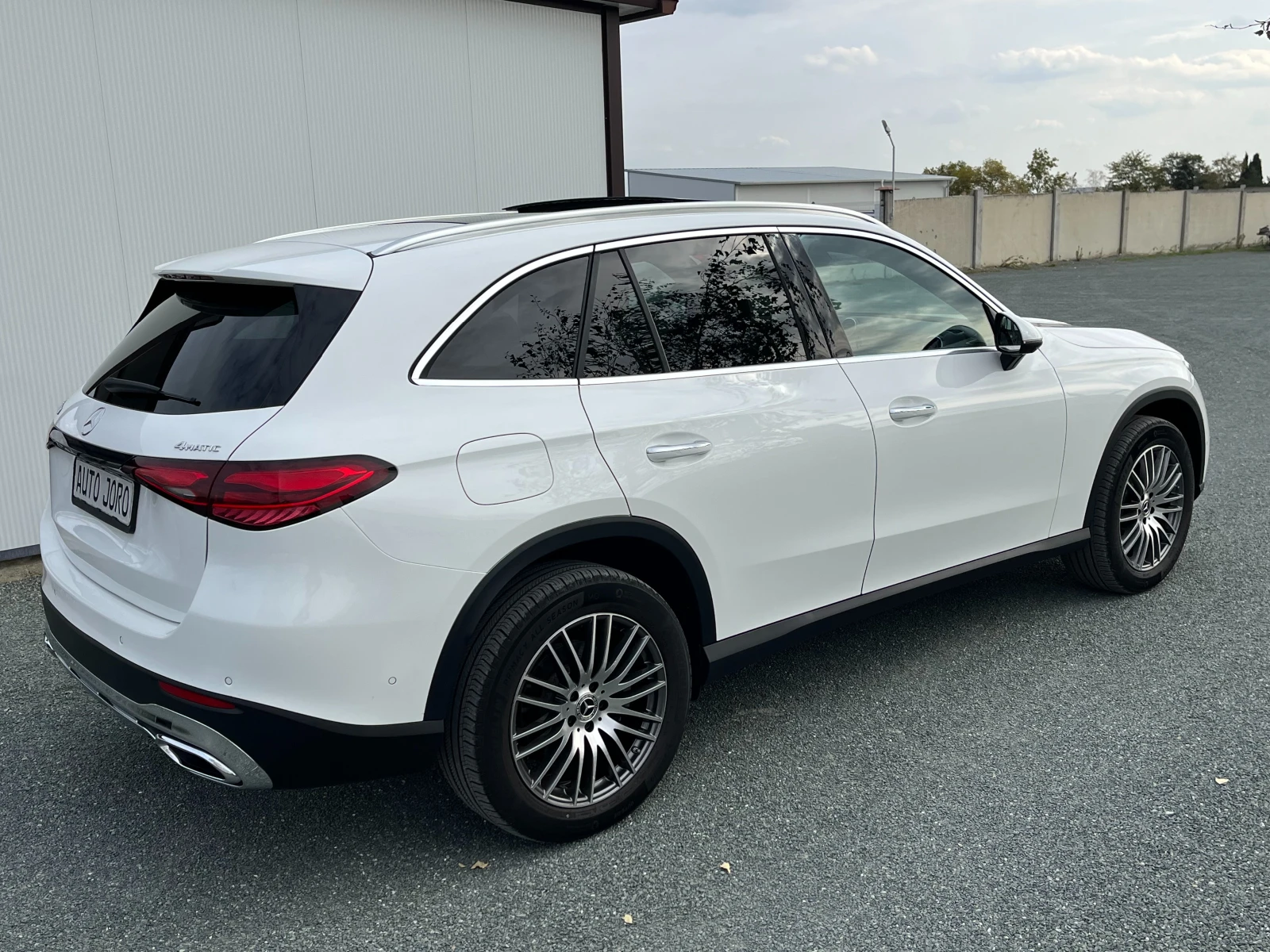 Mercedes-Benz GLC 300 2.0i-  | Mobile.bg   5