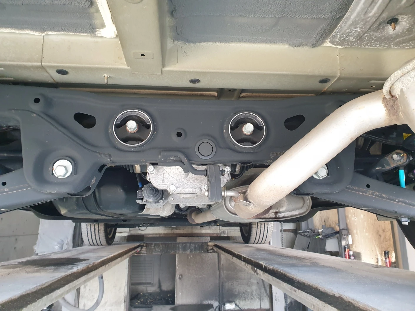 Hyundai Palisade Гаранция до 2г., Автосервиз, Резервни части сигурн - изображение 6