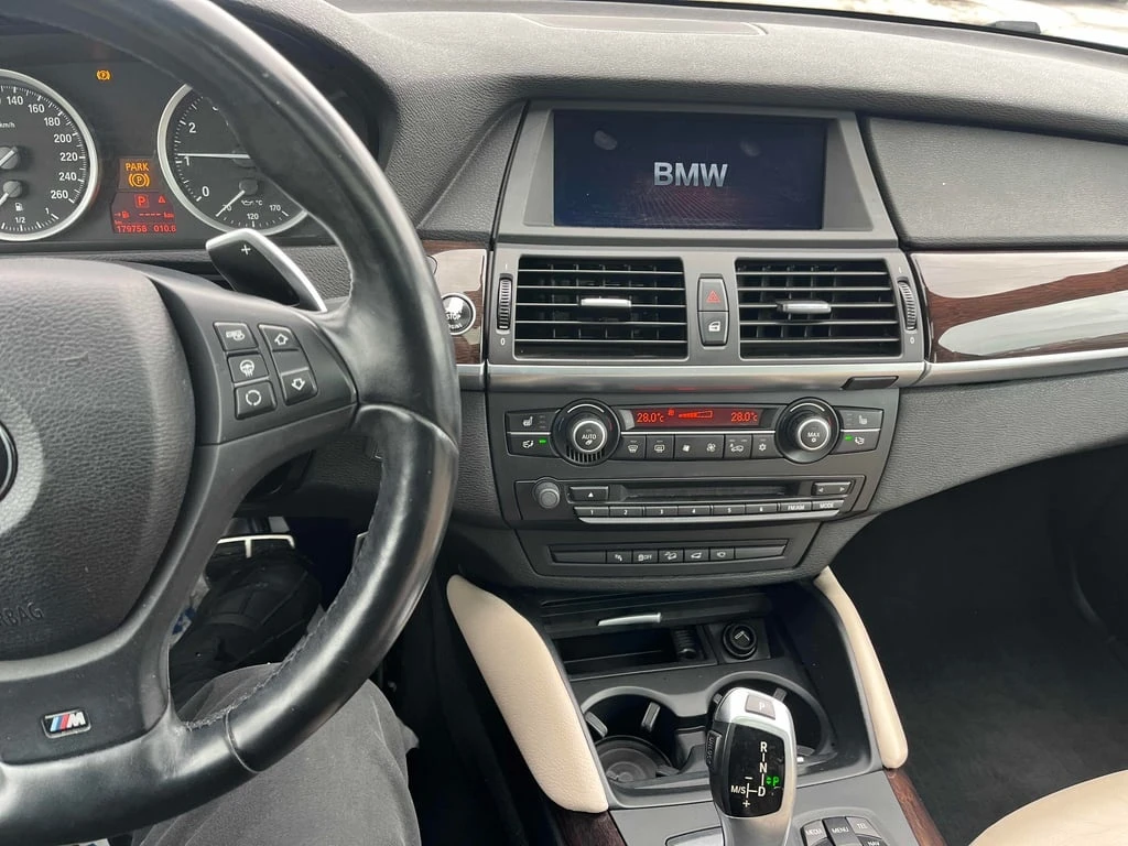 BMW X6 XDRIVE35I * ГЛАВНО ПРЕДСТАВИТЕЛСТВО НА BMW *  - изображение 9