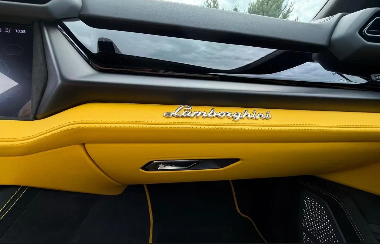 Lamborghini Urus SE 4.0 V8 Plug-in Hybrid 4WD - изображение 9