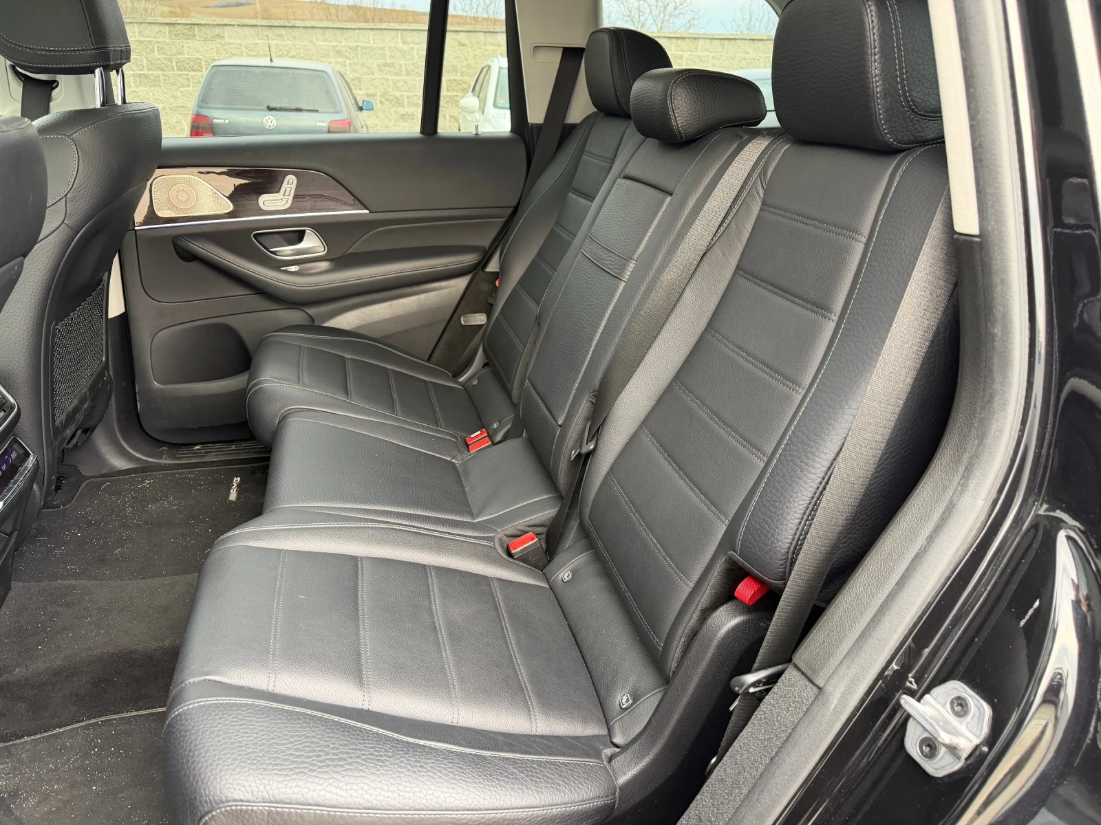 Mercedes-Benz GLS 400 AMG* BURMESTER* 7 МЕСТЕН* МАСАЖ* FULL EXTRA*  , снимка 7 - Автомобили и джипове - 53924140