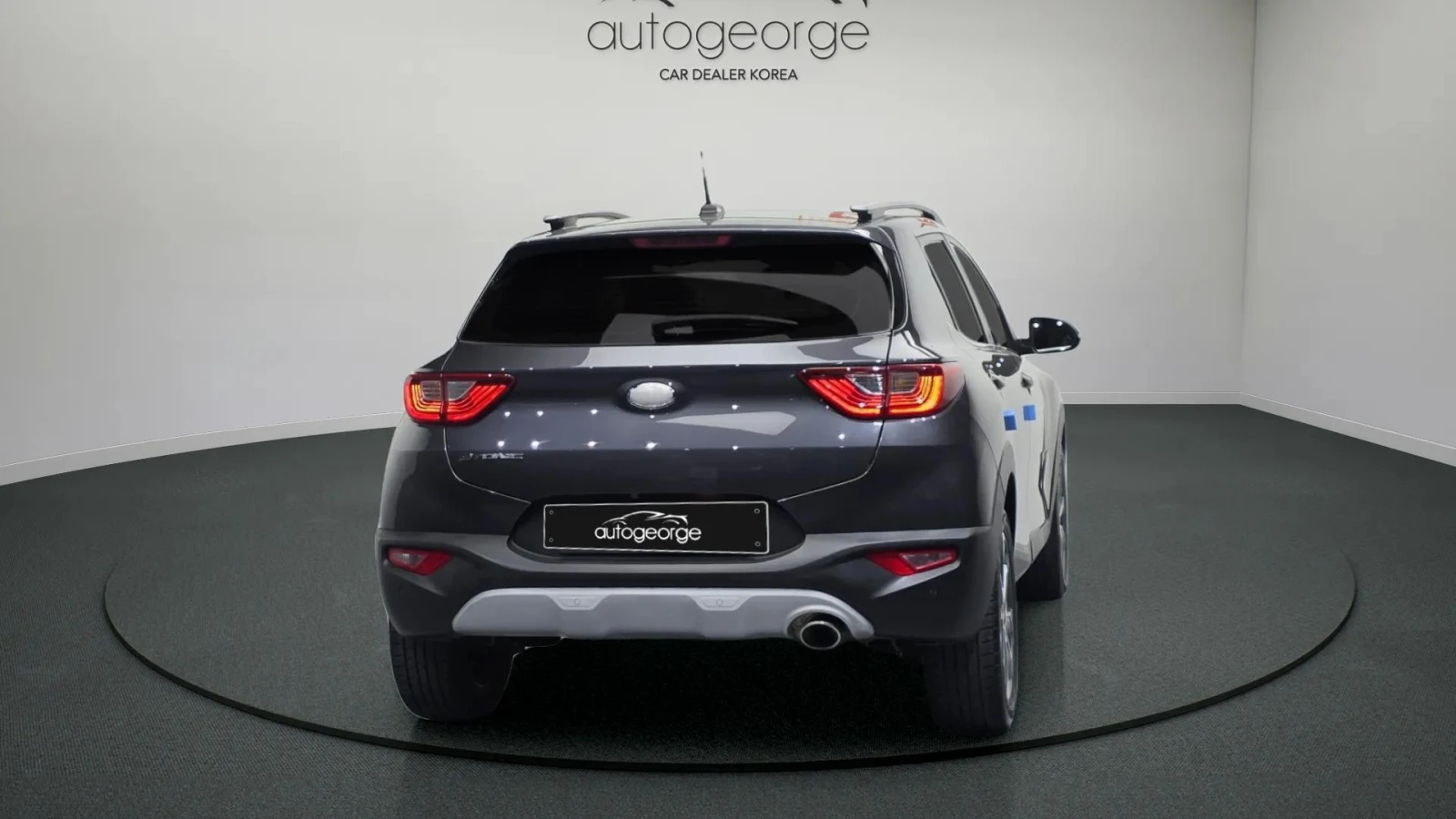 Kia Stonic 1.6 Prestige autogeorge.com, снимка 4 - Автомобили и джипове - 54136412