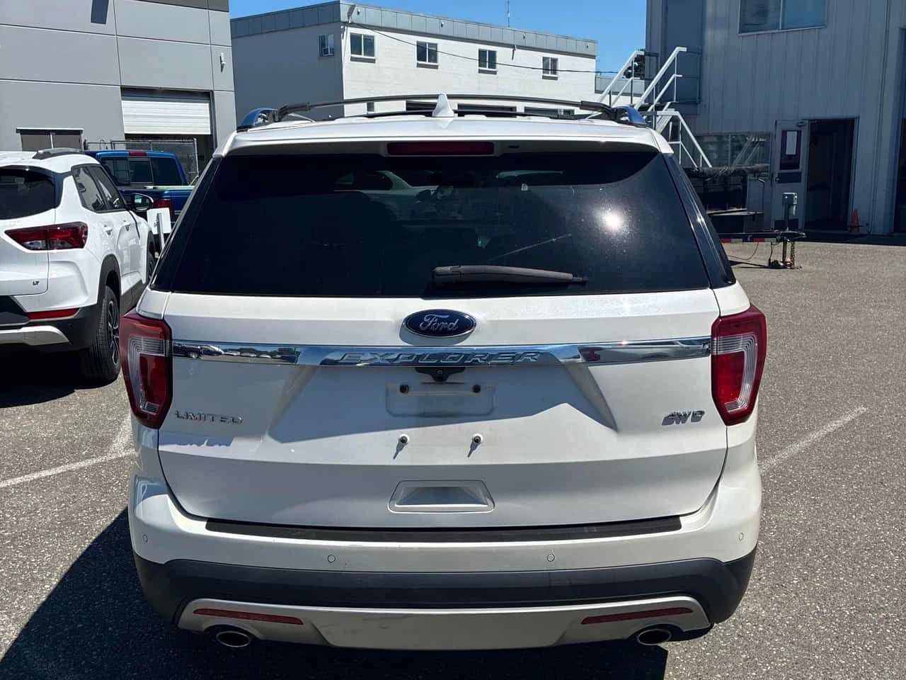 Ford Explorer * Limited * АВТОКРЕДИТ БЕЗ ПЪРВОНАЧАЛНА ВНОСКА* , снимка 4 - Автомобили и джипове - 54965041