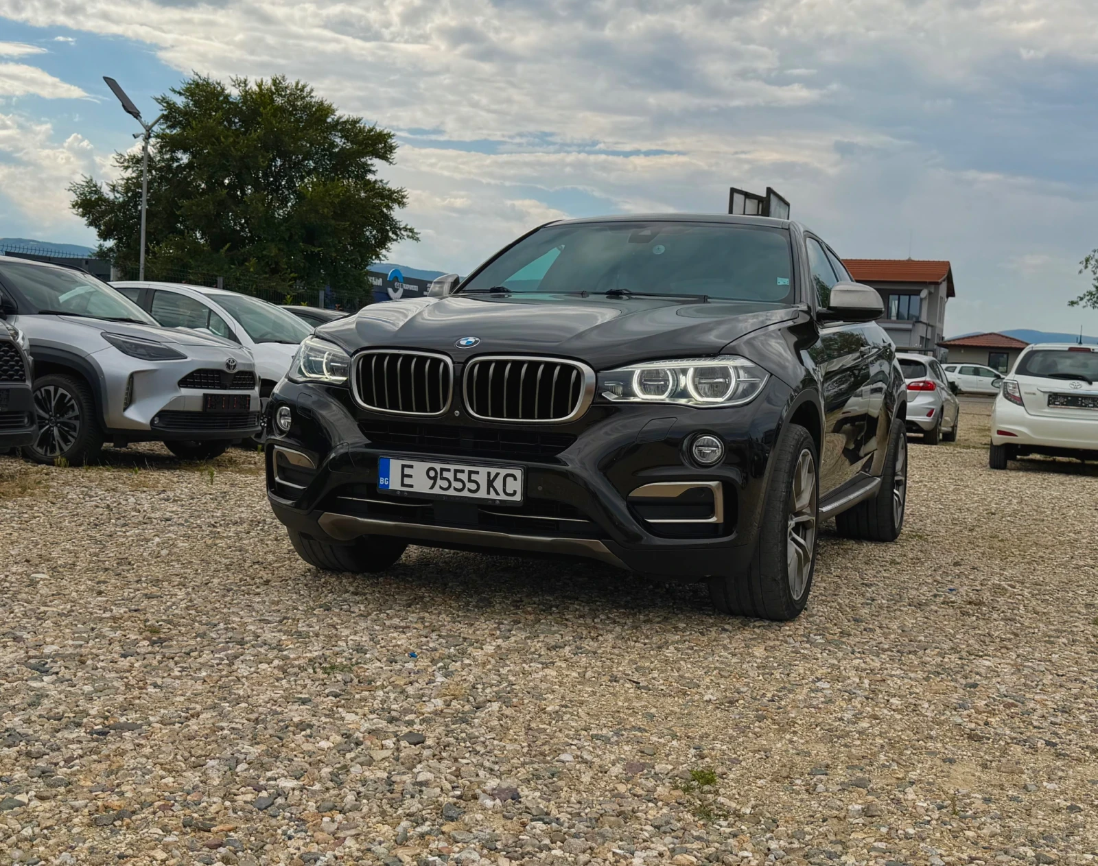 BMW X6 xDrive30d Aut.High Executive/2РИ СОБСТВЕНИК, снимка 2 - Автомобили и джипове - 55362029