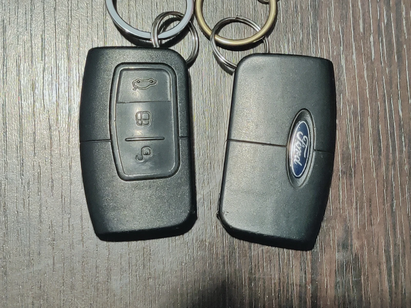 Ford Kuga 4X4 FACELIFT ПАНОРАМА Titanium Keyless Euro 5, снимка 17 - Автомобили и джипове - 56241966