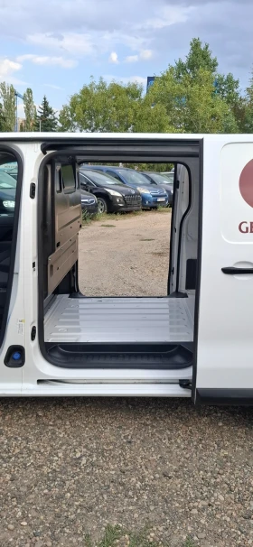 Citroen Jumpy 2.0hdi 120kc Климатик 2 странични врати!!, снимка 17