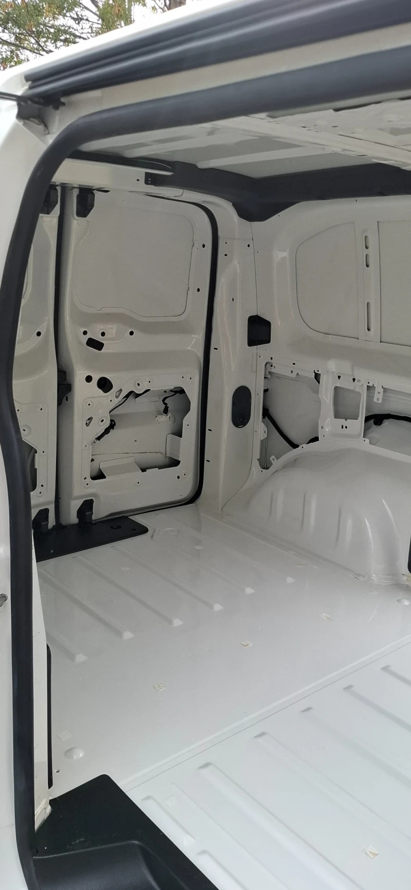 Citroen Jumpy 2.0hdi 120kc Климатик 2 странични врати!!, снимка 10 - Бусове и автобуси - 51658612