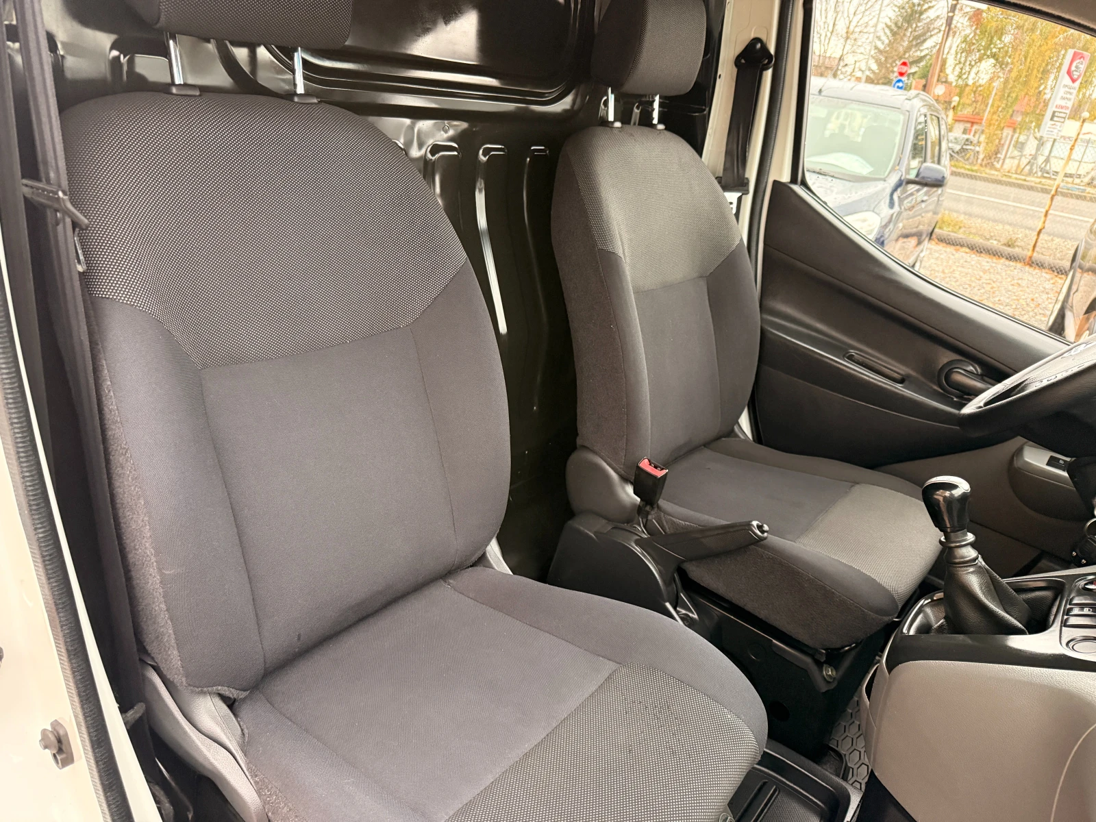 Nissan NV200 1.5dci EURO6, TUV, COC, 6, 2   | Mobile.bg   12