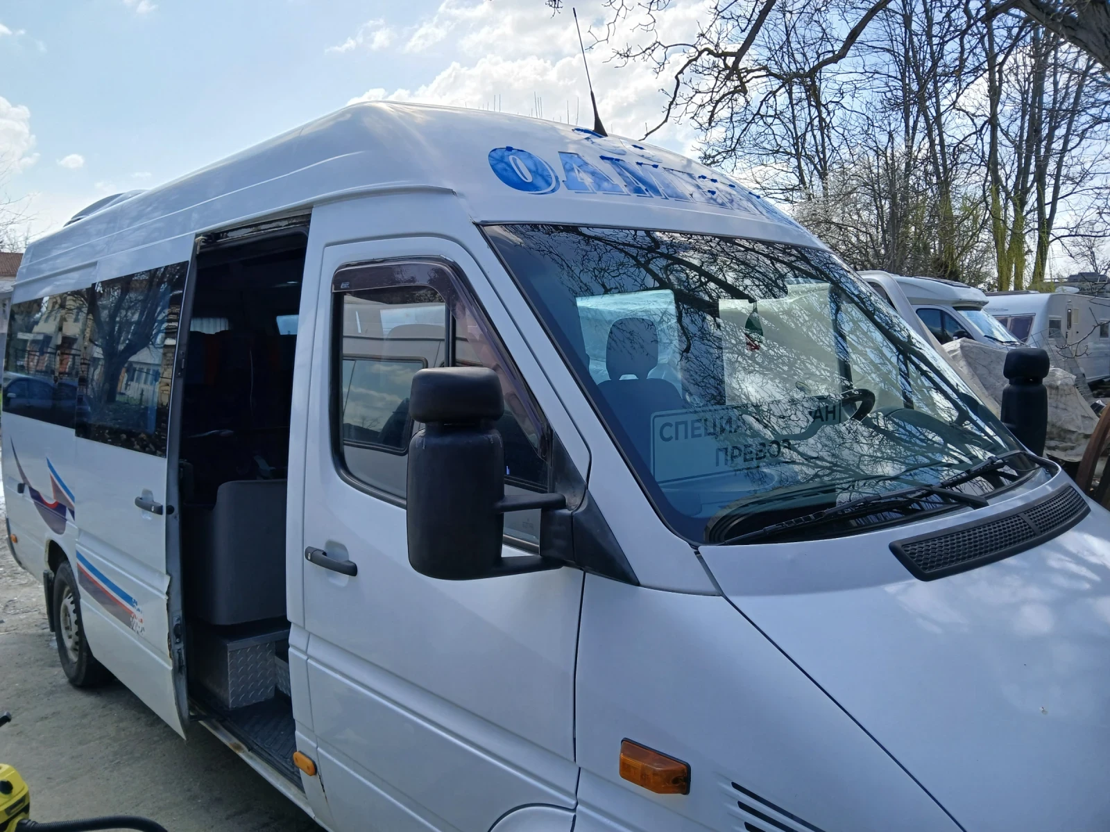 Mercedes-Benz 313, снимка 2 - Бусове и автобуси - 54076481