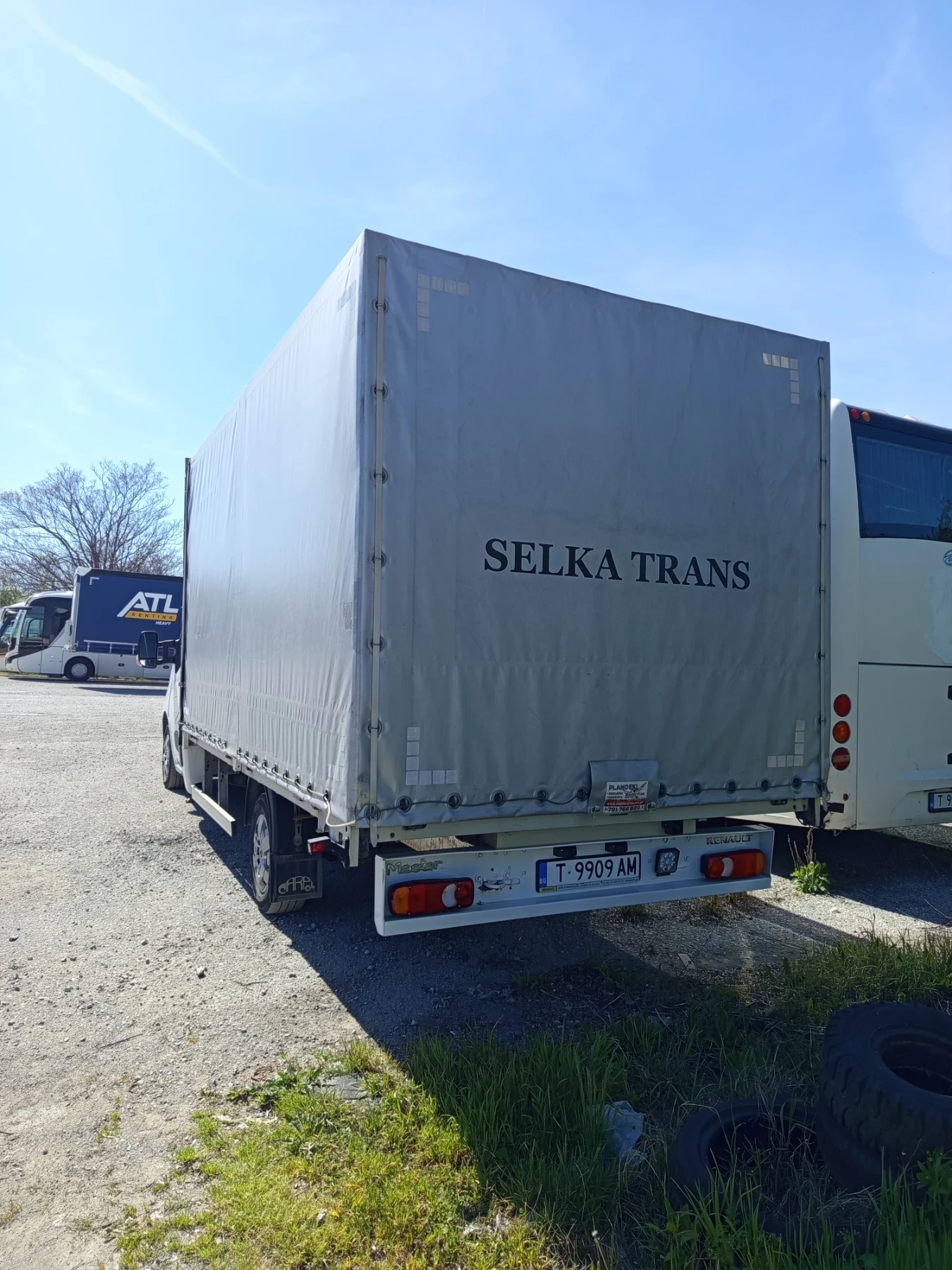 Renault Master, снимка 2 - Бусове и автобуси - 54330912