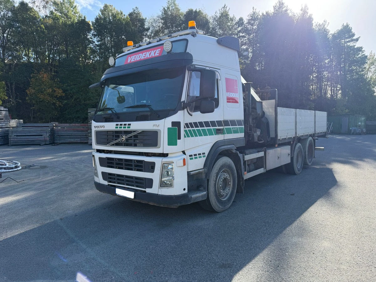 Volvo Fm 13 440 6x2 + HIAB 477E-8 XS