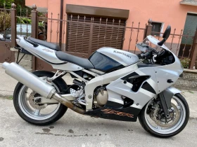  Kawasaki Zxr