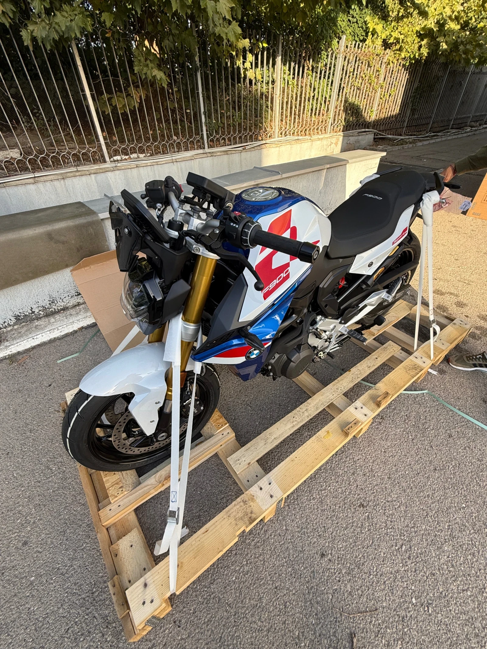 BMW F 900r, снимка 7 - Мотоциклети и мототехника - 56148949