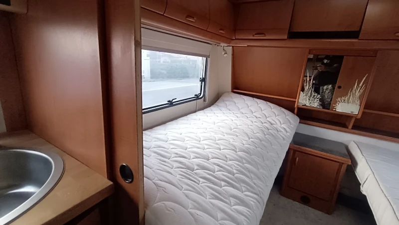 Каравана Hobby Elegance 720, снимка 9 - Каравани и кемпери - 52562654