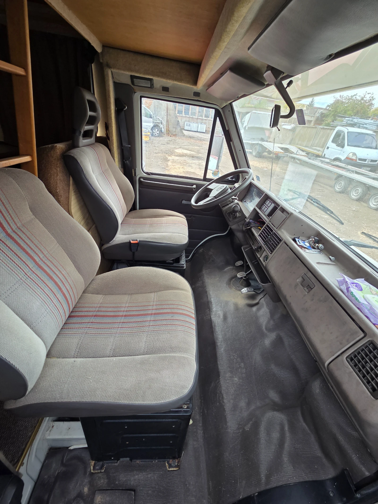 ������ Peugeot J5 | Mobile.bg � ����������� 4