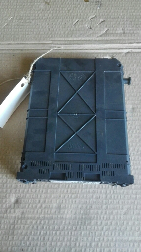 БСИ (BSI) модул Ситроен Ц3 Пикасо 1.4Б