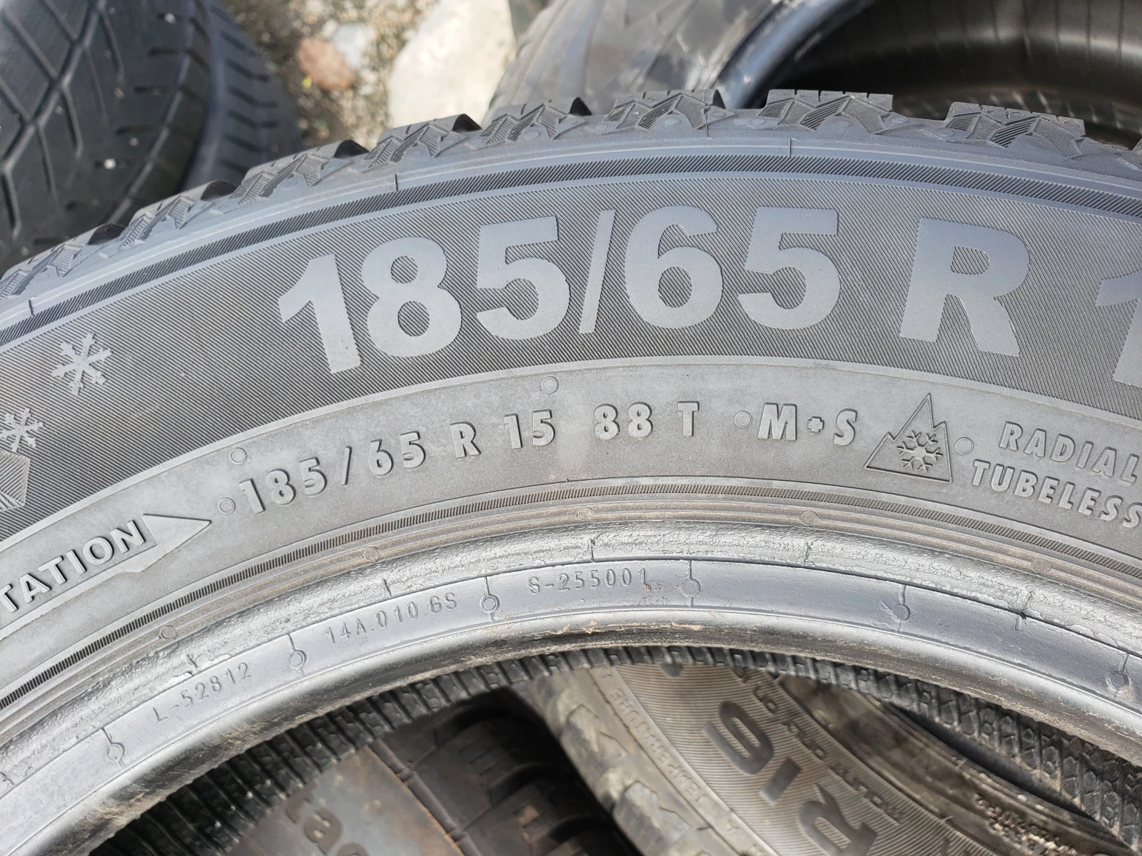 Гуми Зимни 185/65R15, снимка 8 - Гуми и джанти - 56704971