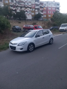 Hyundai I30 1.4 газ, снимка 2