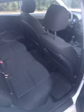 Hyundai I30 1.4 газ, снимка 12