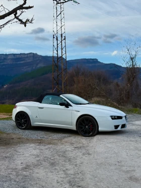 Alfa Romeo Spider, снимка 3
