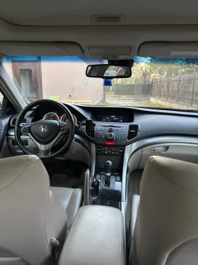 Honda Accord - 13900 лв. / 7106.96 € - 49034011 6