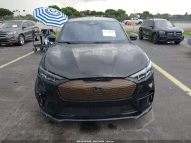 Ford Mustang Mach-E Gt | Mobile.bg � ����� ������ 12