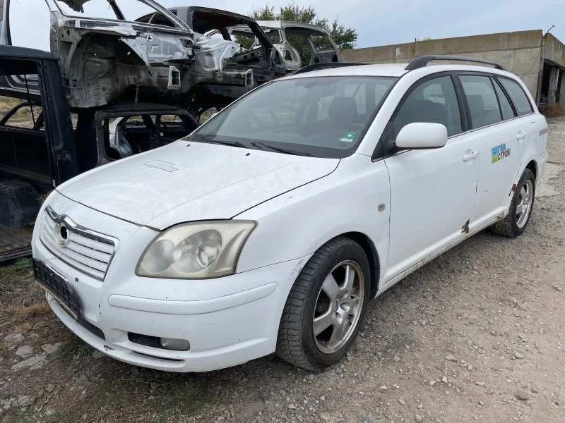 Toyota Avensis 1.8, снимка 1 - Автомобили и джипове - 38313478