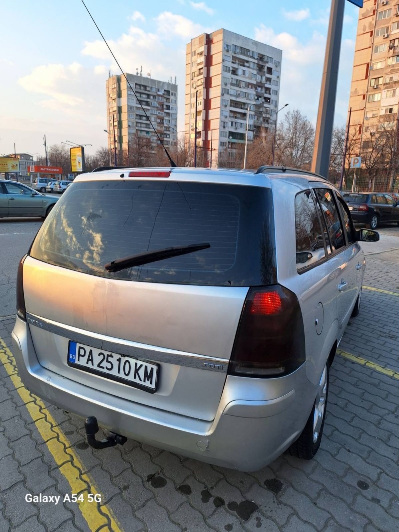 Opel Zafira 1.9cdti, снимка 6 - Автомобили и джипове - 45745391