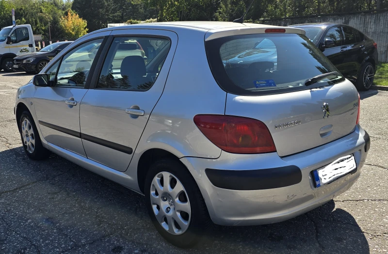 Peugeot 307, снимка 1 - Автомобили и джипове - 47657022