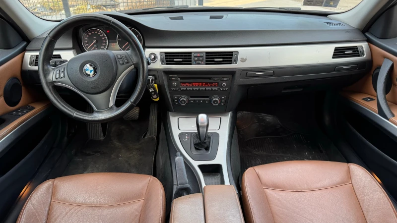 BMW 320, снимка 5 - Автомобили и джипове - 47899840