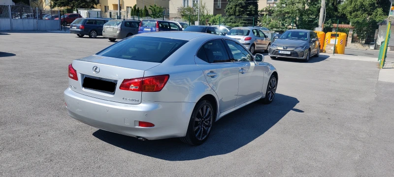 Lexus IS 220d, снимка 3 - Автомобили и джипове - 48144415