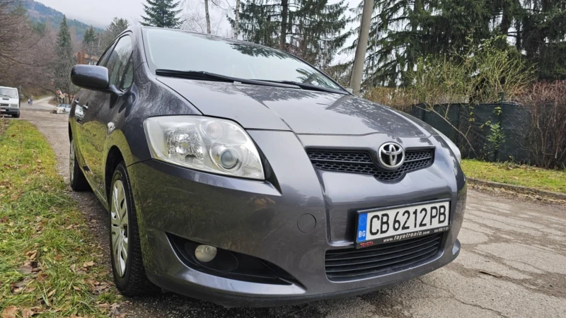 Toyota Auris 1.6, снимка 1 - Автомобили и джипове - 48403485