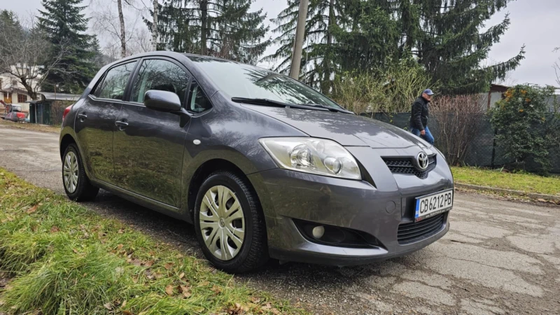 Toyota Auris 1.6, снимка 7 - Автомобили и джипове - 48403485