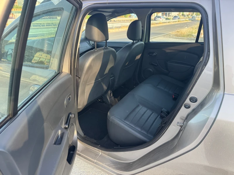 Dacia Logan 1.2i LPG , снимка 16 - Автомобили и джипове - 50619103