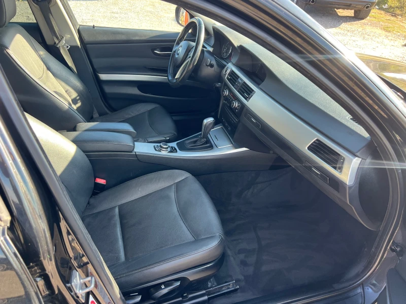 BMW 320, снимка 12 - Автомобили и джипове - 52003908