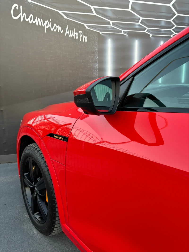 Audi E-Tron S-Line, снимка 7 - Автомобили и джипове - 52120901